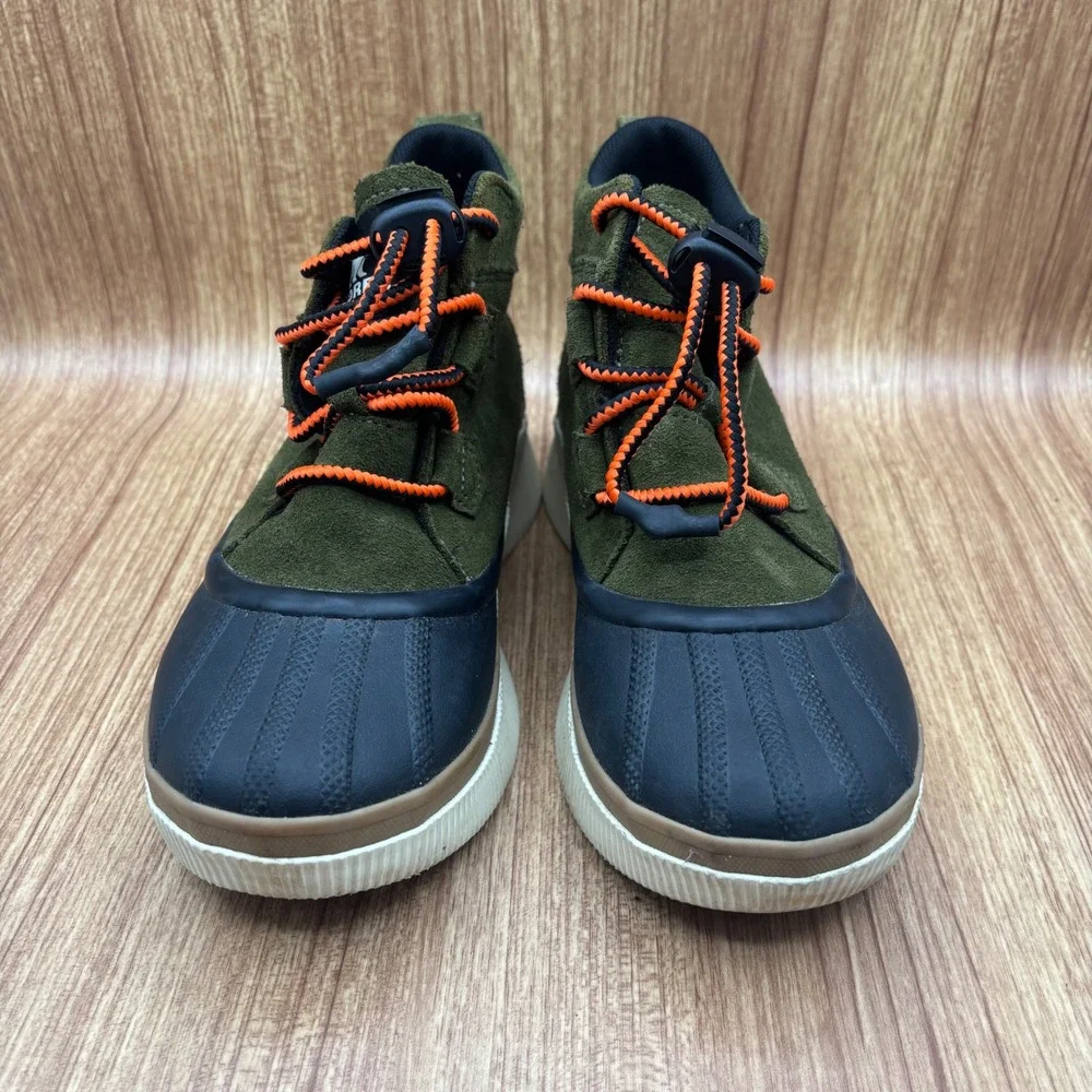 Sorel Out N About III Conquest Olive Green Waterproof Boots Girls Size 5 NY5169